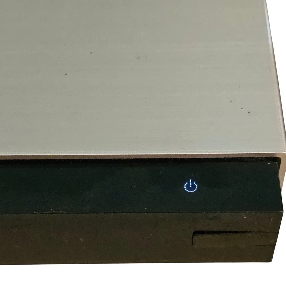 Samsung BD-F7500 3D Blu-ray Disc Player Silver Black BD-F7500/ZA High End‎